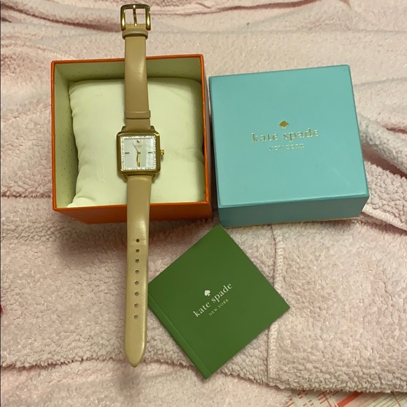 Kate Spade Watch - Picture 3 of 8